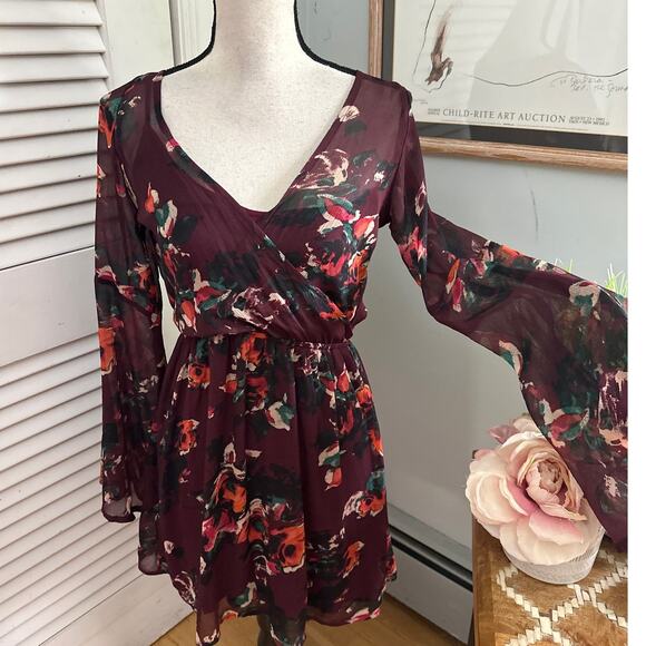 ABERCROMBIE FITCH Womens Dress SMALL Burgundy Floral Long Sleeve Mini Grunge - Picture 1 of 12
